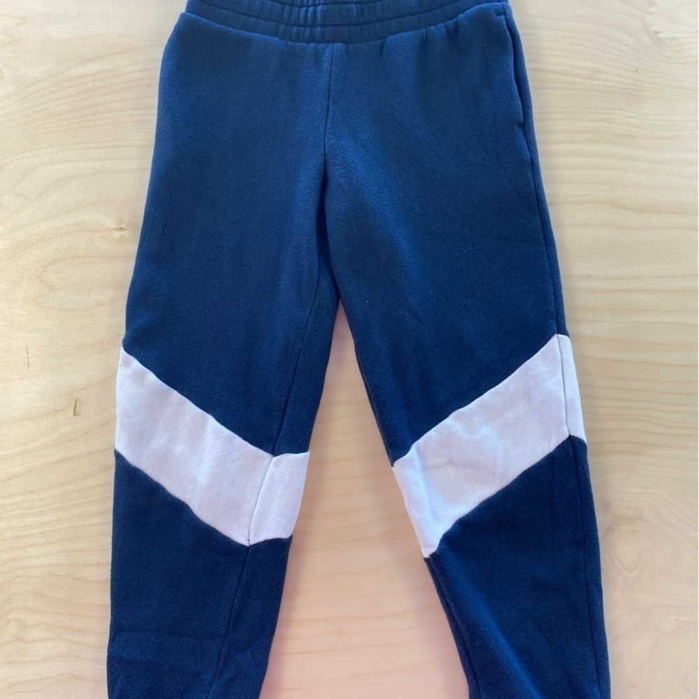 Athletic Works Joggers size Medium (7-8) (DK)
